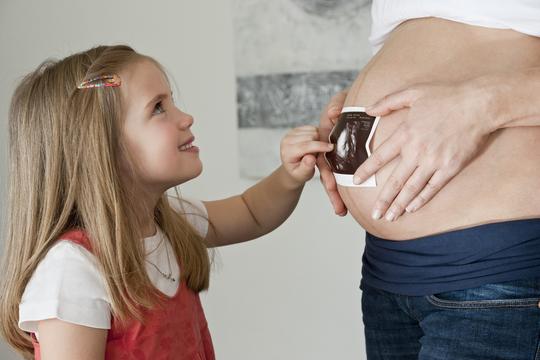 djevojčica trudnica trudnoća ultrazvuk