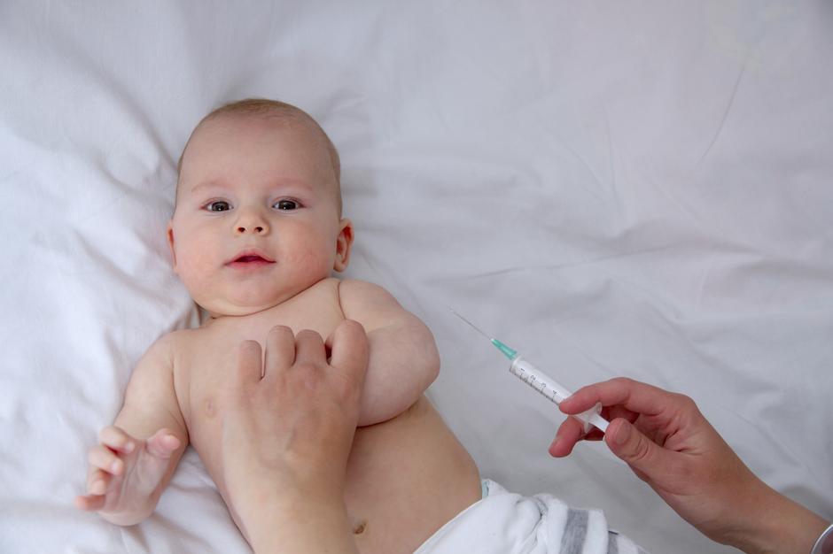 beba cjepivo cijepljenje | Author: Thinkstock